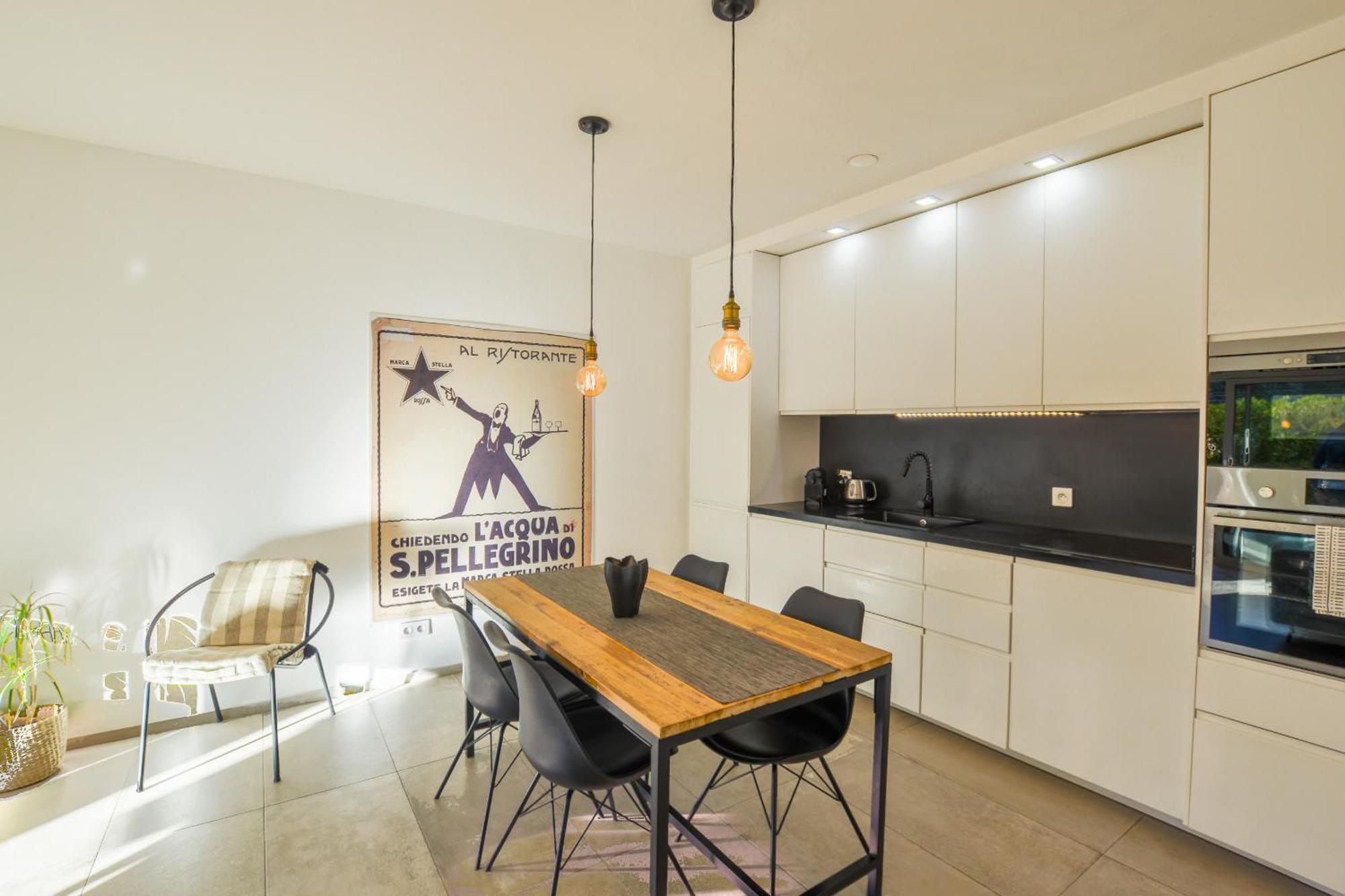 Golden Gate Apartment
